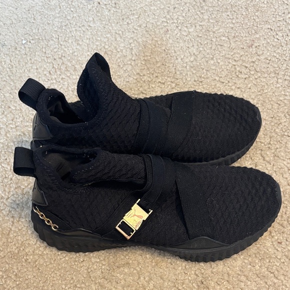 Puma Black Sneakers with Gold Accent - Picture 1 of 5